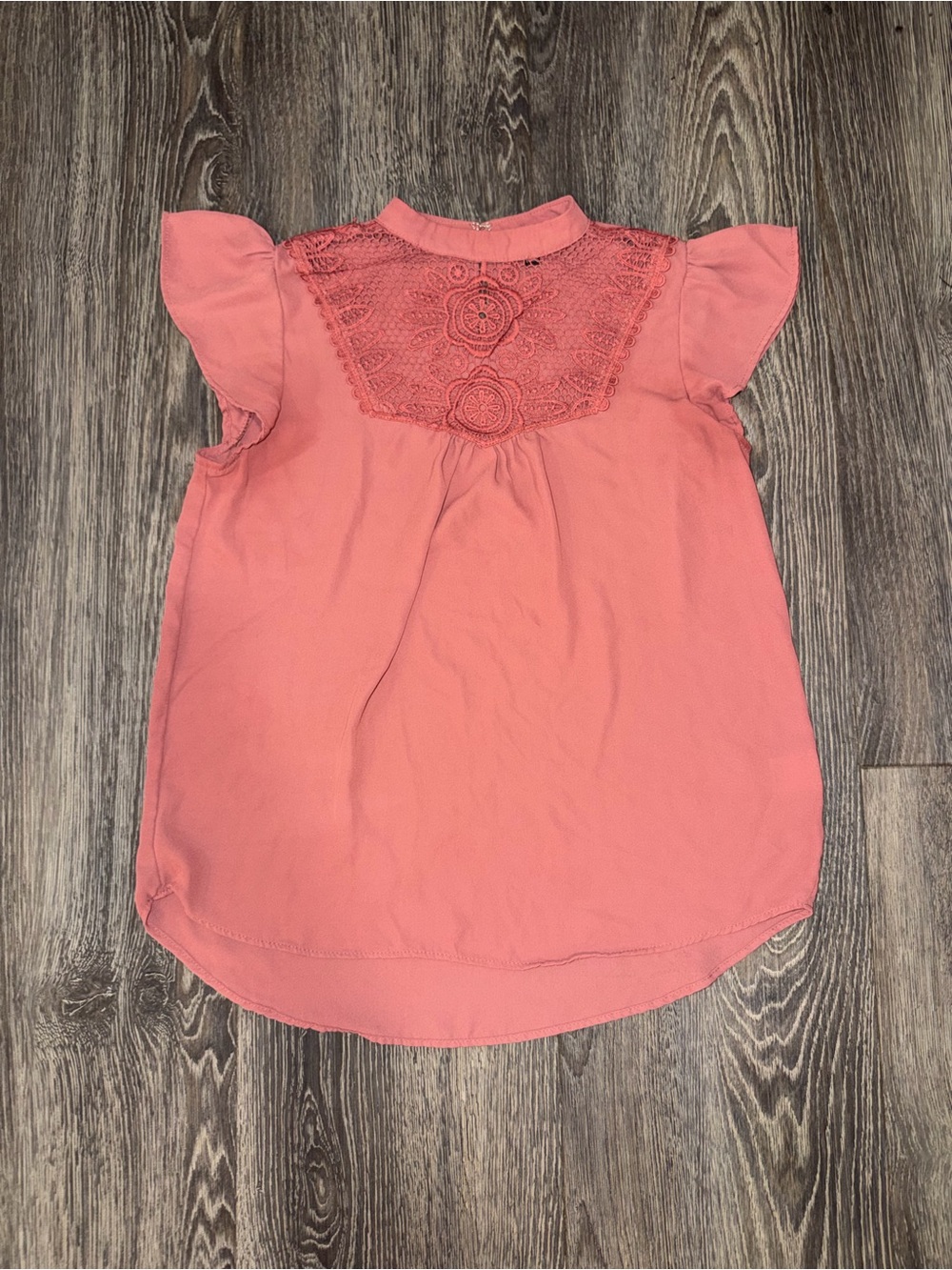 Charmed pink knit blouse with floral embroidery and ruffled sleeves Size Medium